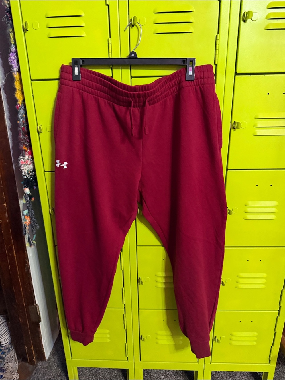 Under Armour Men's Burgundy Jogger Sweatpants
